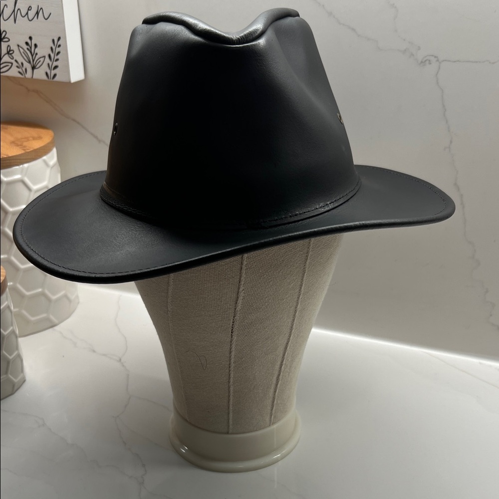 Henschel Hat Company black Leather
